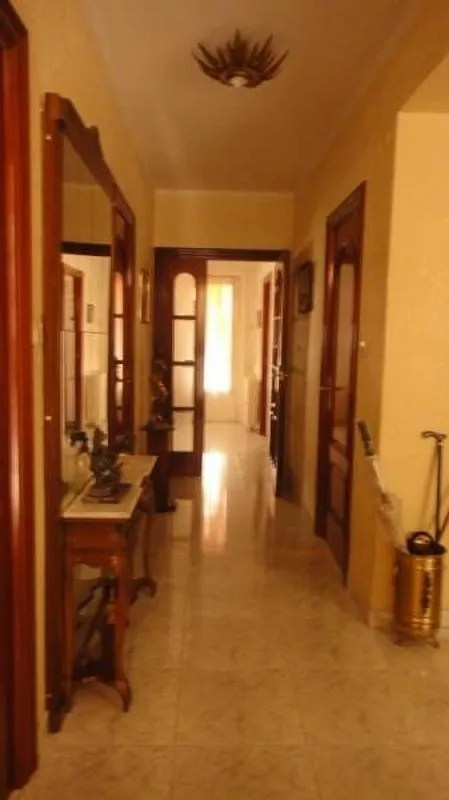 Entrée - Luxury House with Terrace in Cornellà de Llobregat