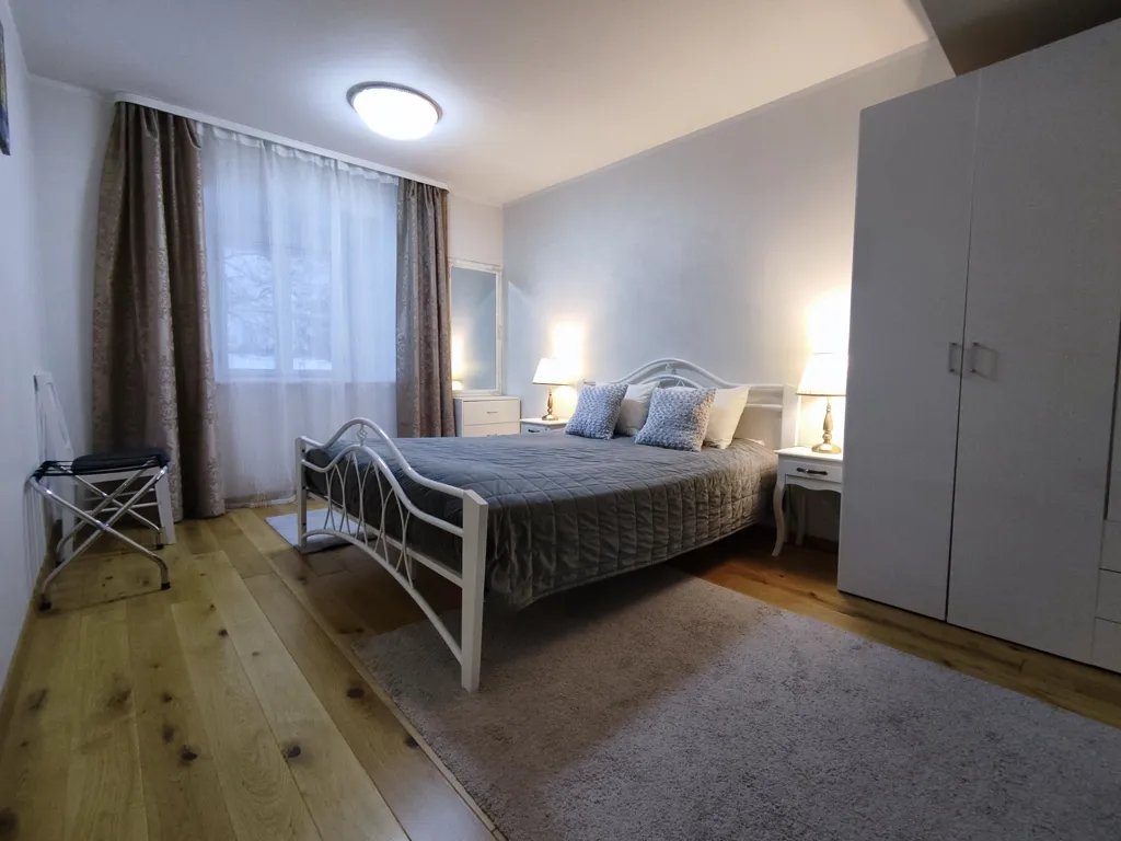 Magamistoad - Renovated Apartment with Sauna in Toomemäe