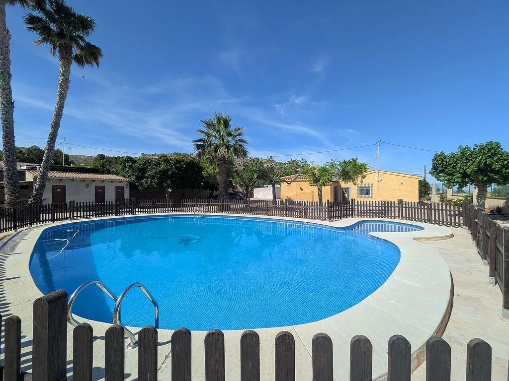 Piscine - Chalet with Pool in La Romana