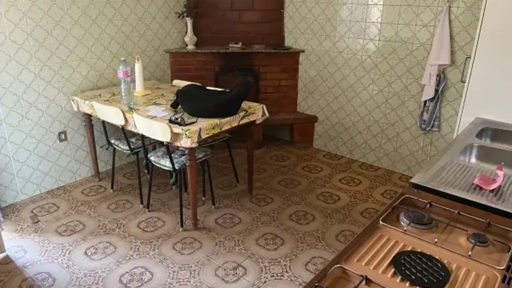 Cucina - Apartment with Balcony and Terrace in Ascea