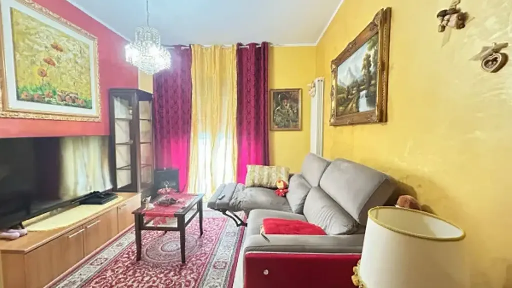 Elutuba - Modern Apartment with Balcony in Macchia Romana