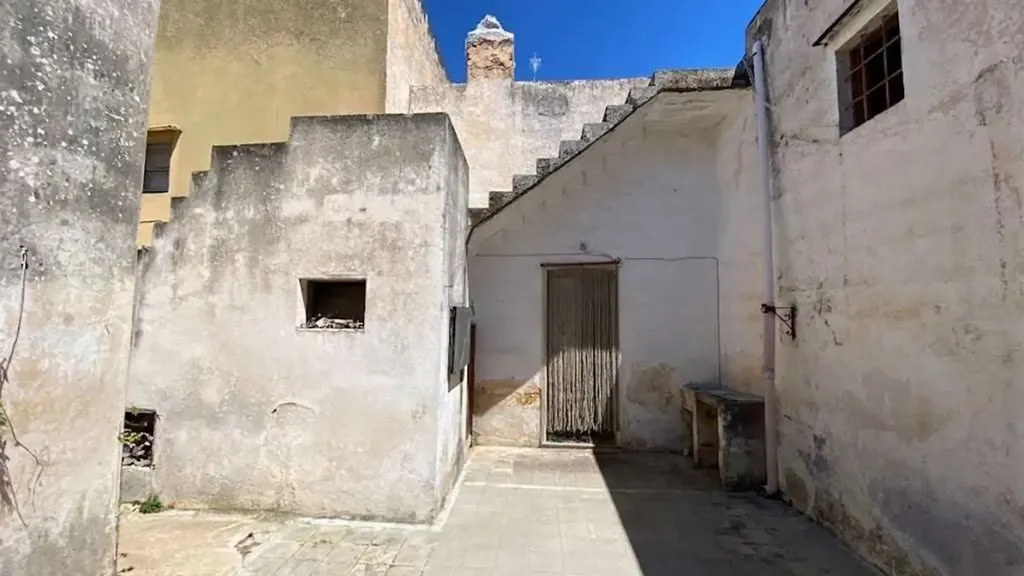 Aed - Historic House with Double Access in Casarano
