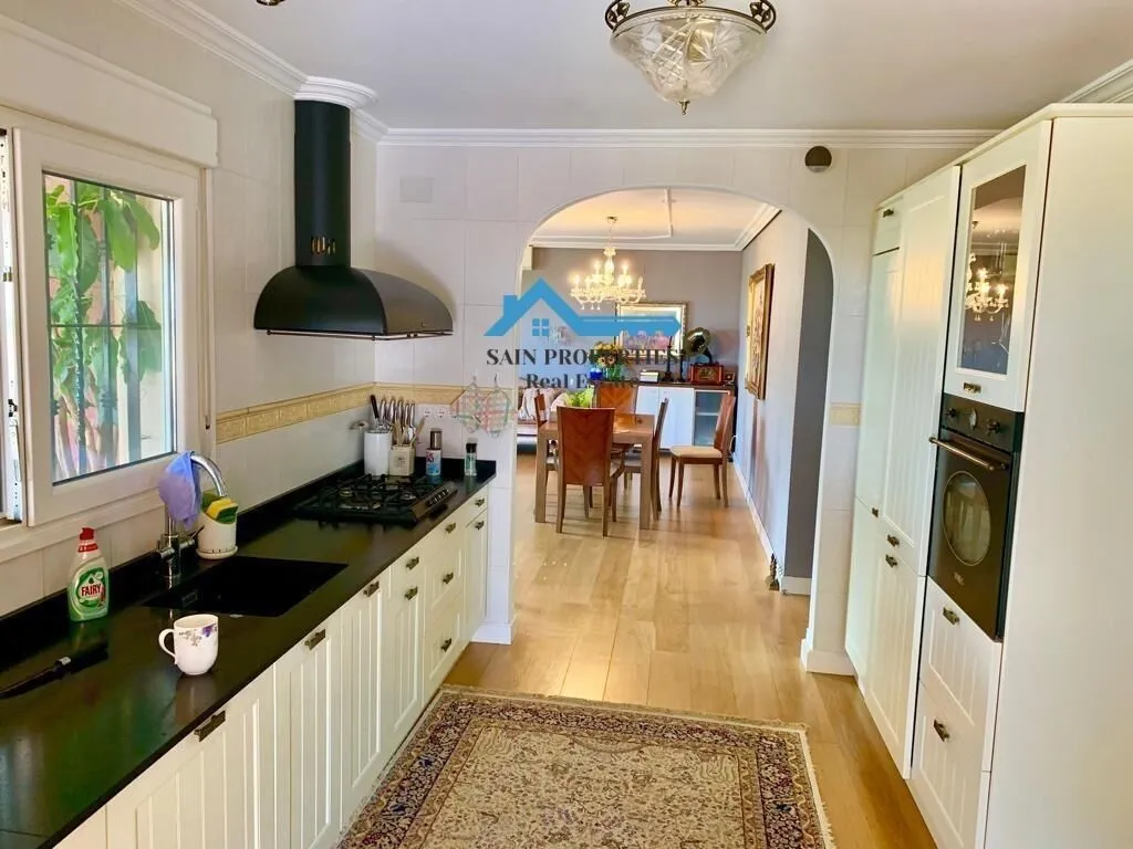 Kitchen - Luxury Villa with Sea View in Altea