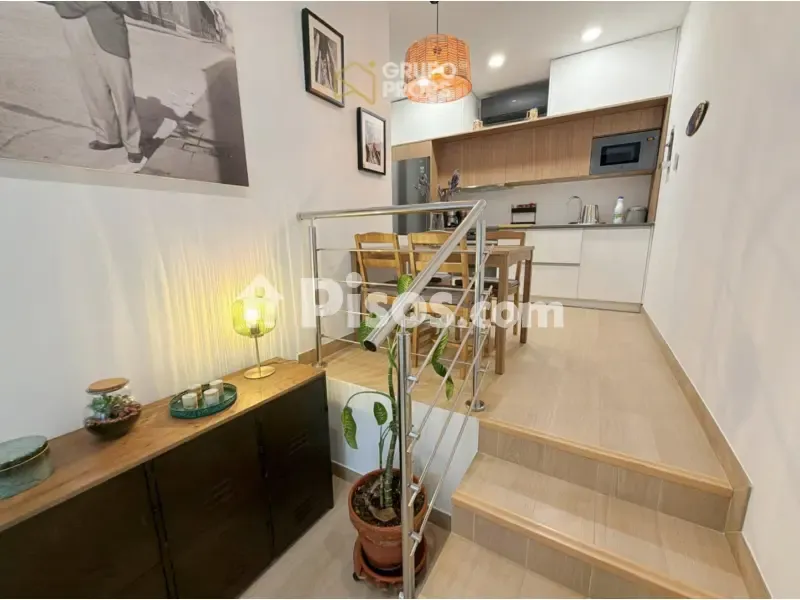 Esik - Reformed Duplex Flat in Chamberí
