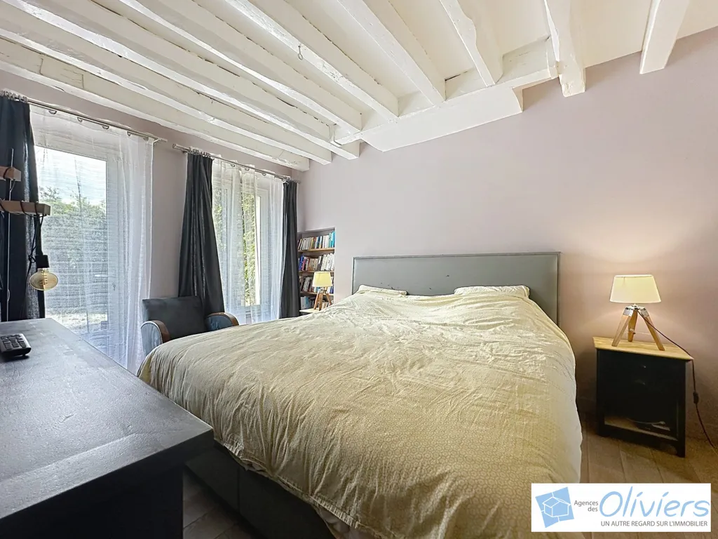 Chambres - Maison de village rénovée avec piscine à Boullay les Troux