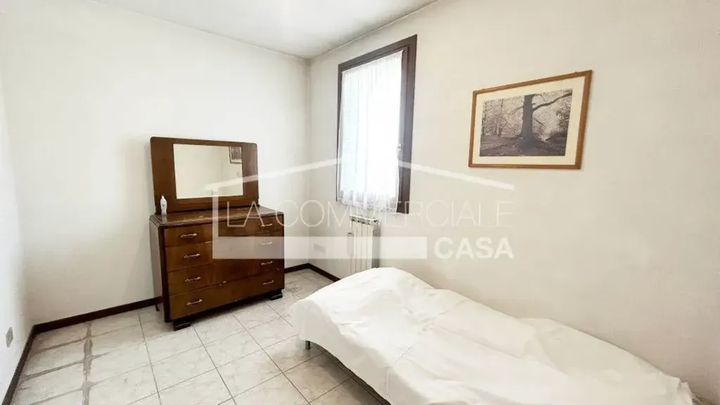Magamistoad - Bifamiliar Villa in Mazzocco, Mogliano Veneto