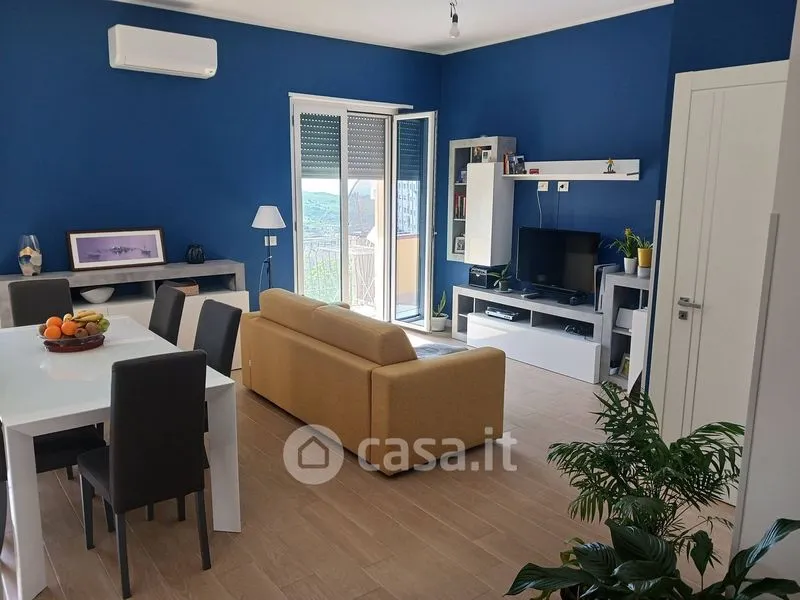 Söögituba - Modernised Apartment with Balcony in Catanzaro