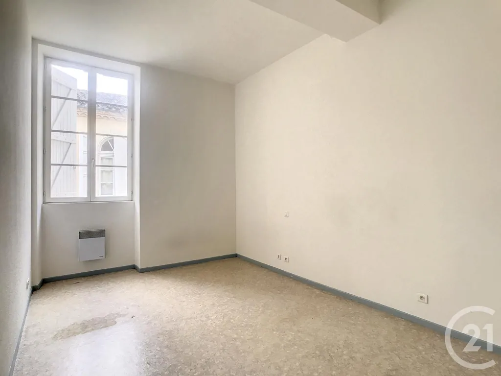 Toad - Renovated Flat with Balcony in Fleurance