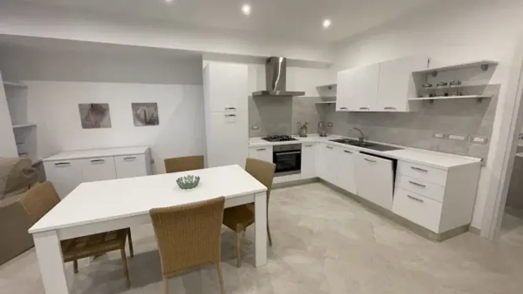 Köök - Luxury Seafront Apartment in Diamante