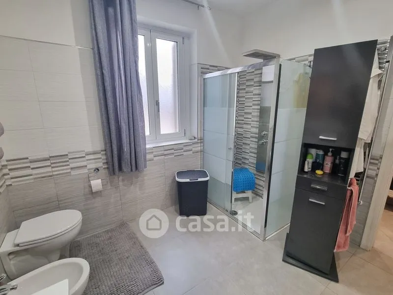 Salles de bain - Historic Apartment with Garden in Cesinali