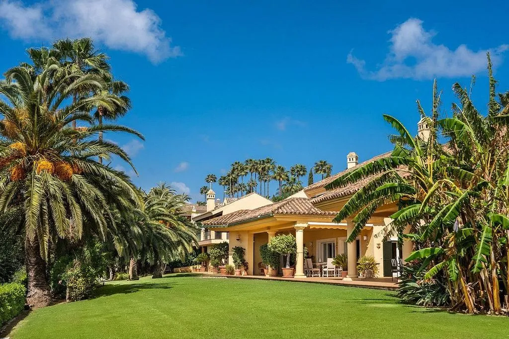 Jardin - Chalet with Pool and Terrace in Sotogrande