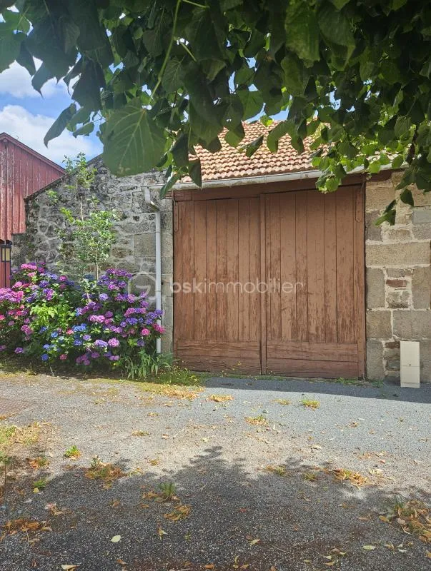 Välivaade - Charming Old House with South Orientation in Bourganeuf