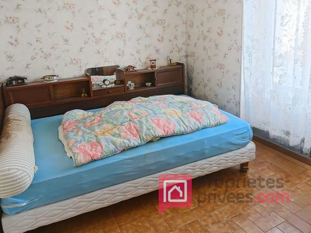 Camere da letto - Rural Property with Barns near Sermaises
