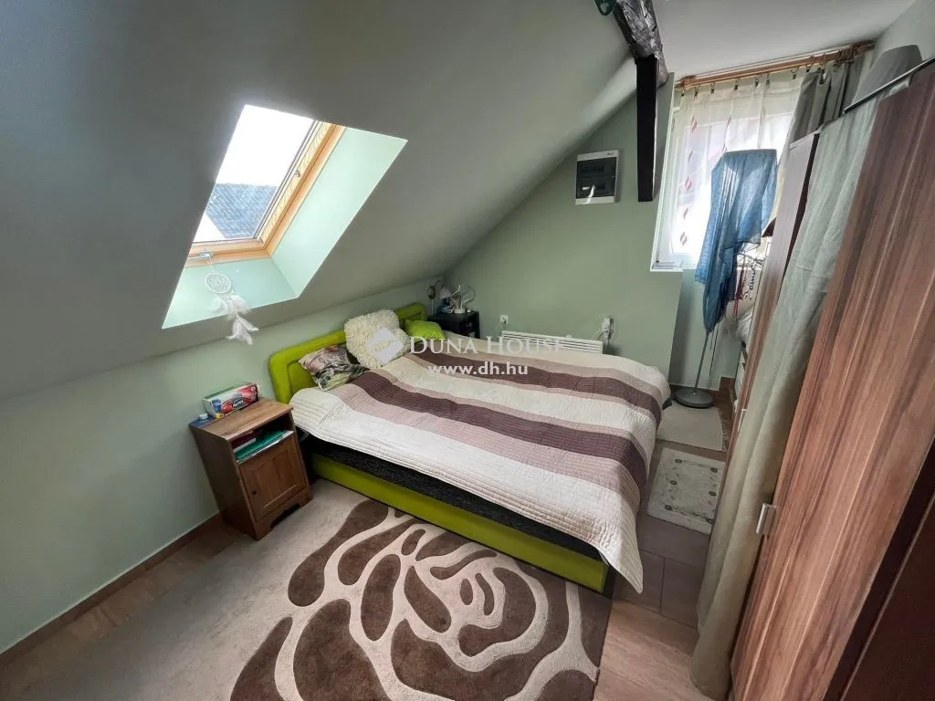 Camere da letto - 2-Bedroom Attic Flat near Tettye in Pécs