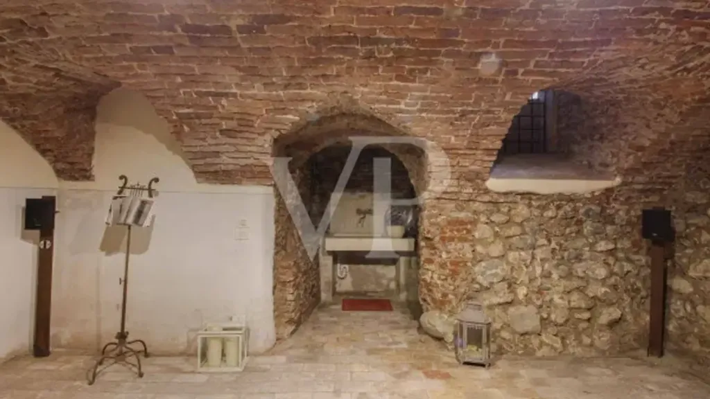 Pièces - Rustic Terraced House with Terrace in Schio