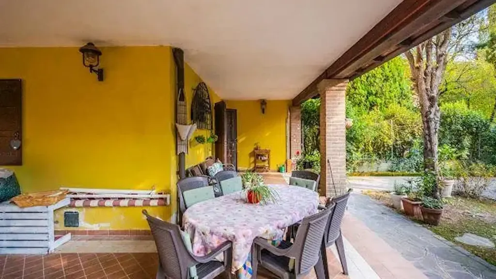 Terrasse - Rustic Villa with Garden in Castelfranco Emilia