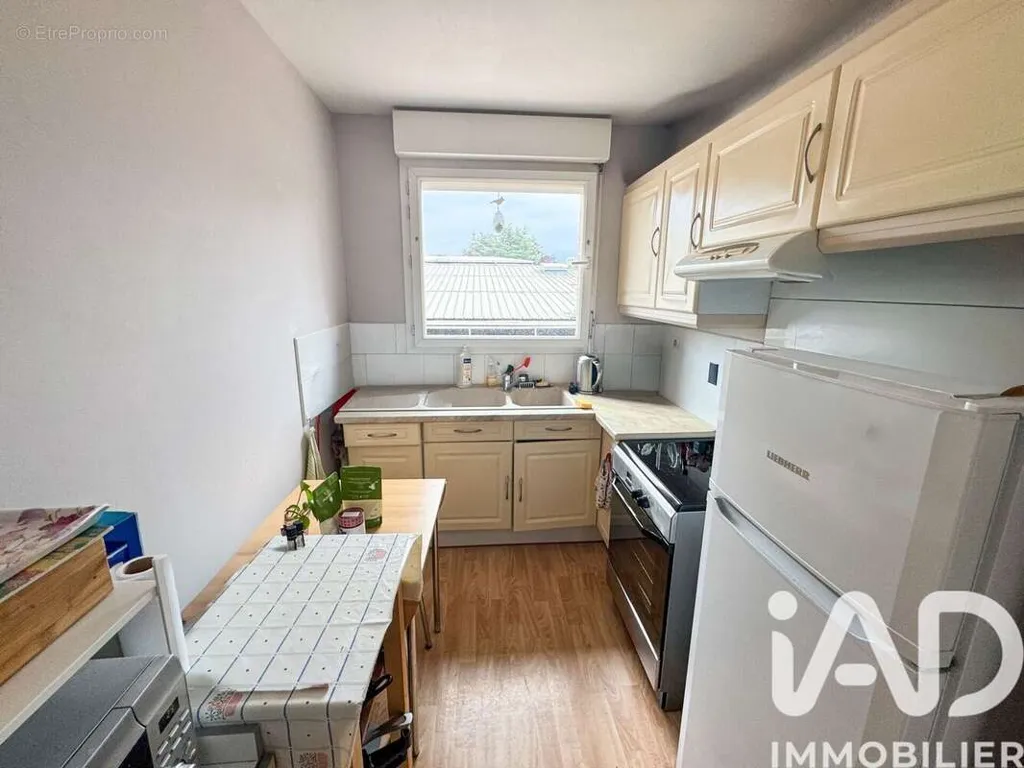 Cuisine - Appartement avec Balcon et Parking à Valenciennes Centre