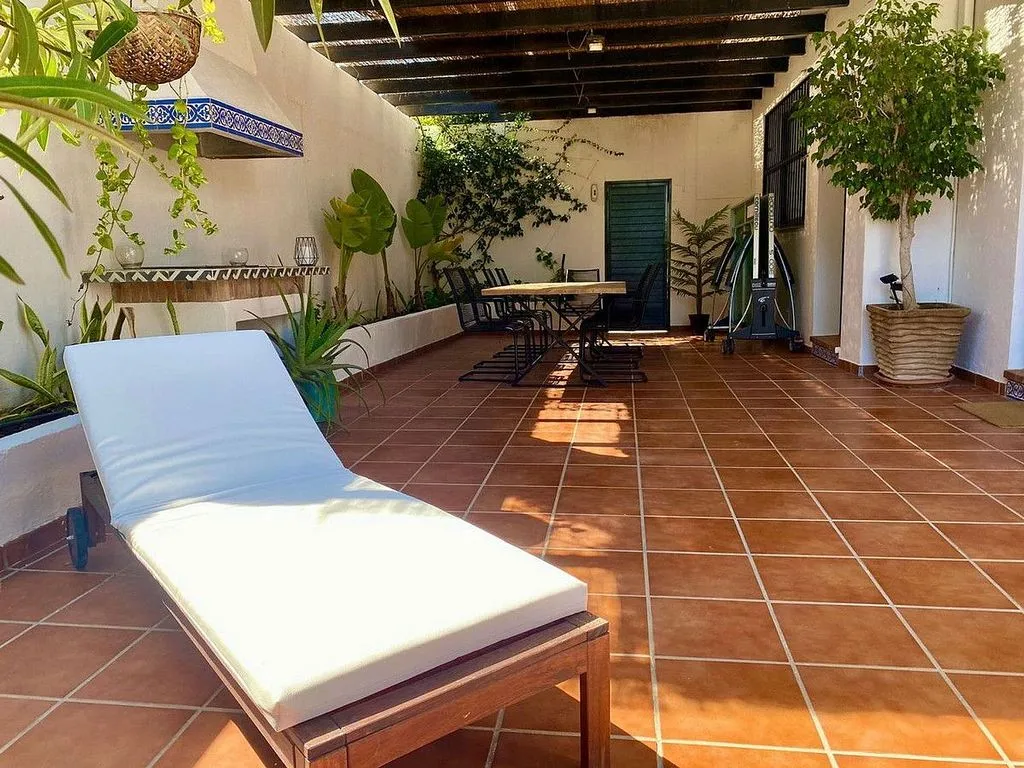 Terrass - Chalet with Pool and Terrace in Casco Antiguo