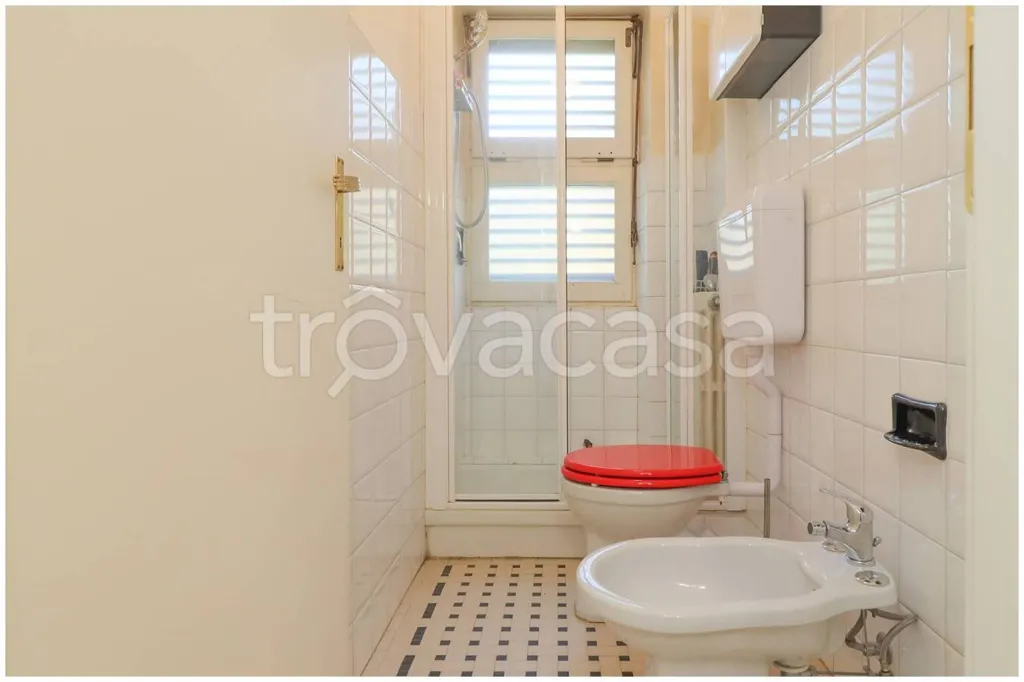 Salles de bain - Spacious Villa with Garden in Giaveno