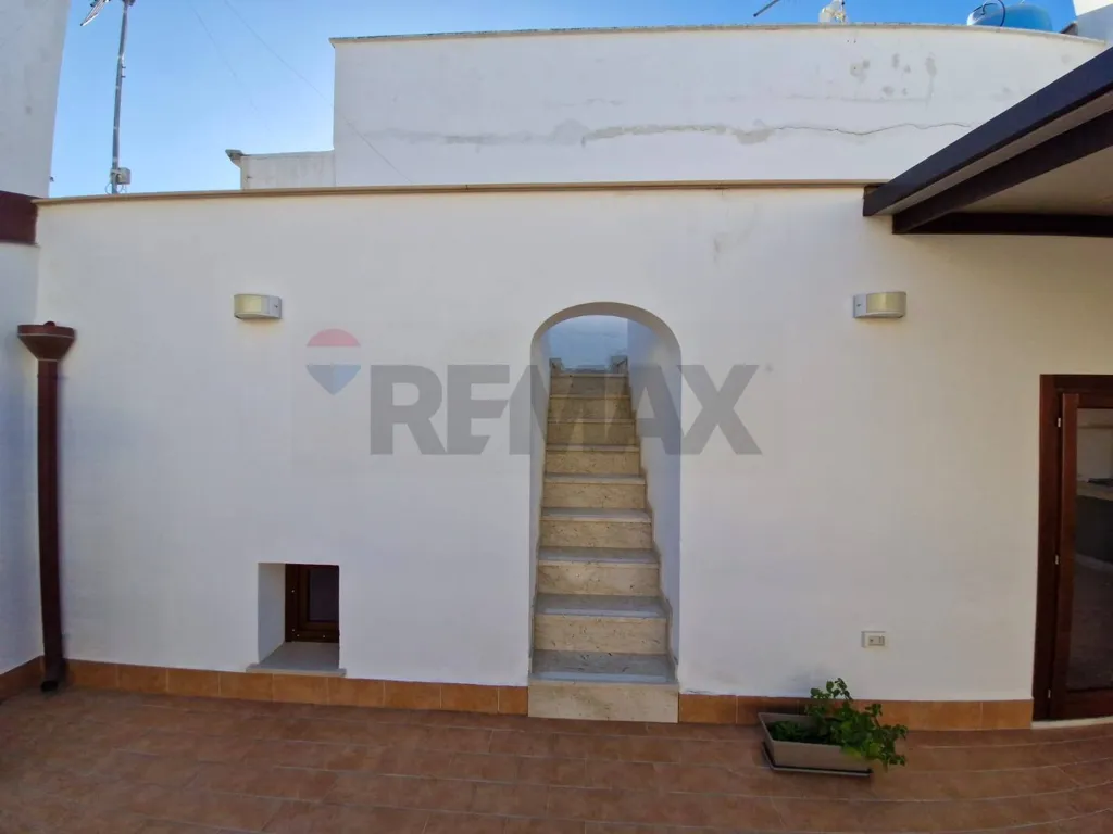 Jardin - Fully Renovated Apartment with Terrace in Terrasini