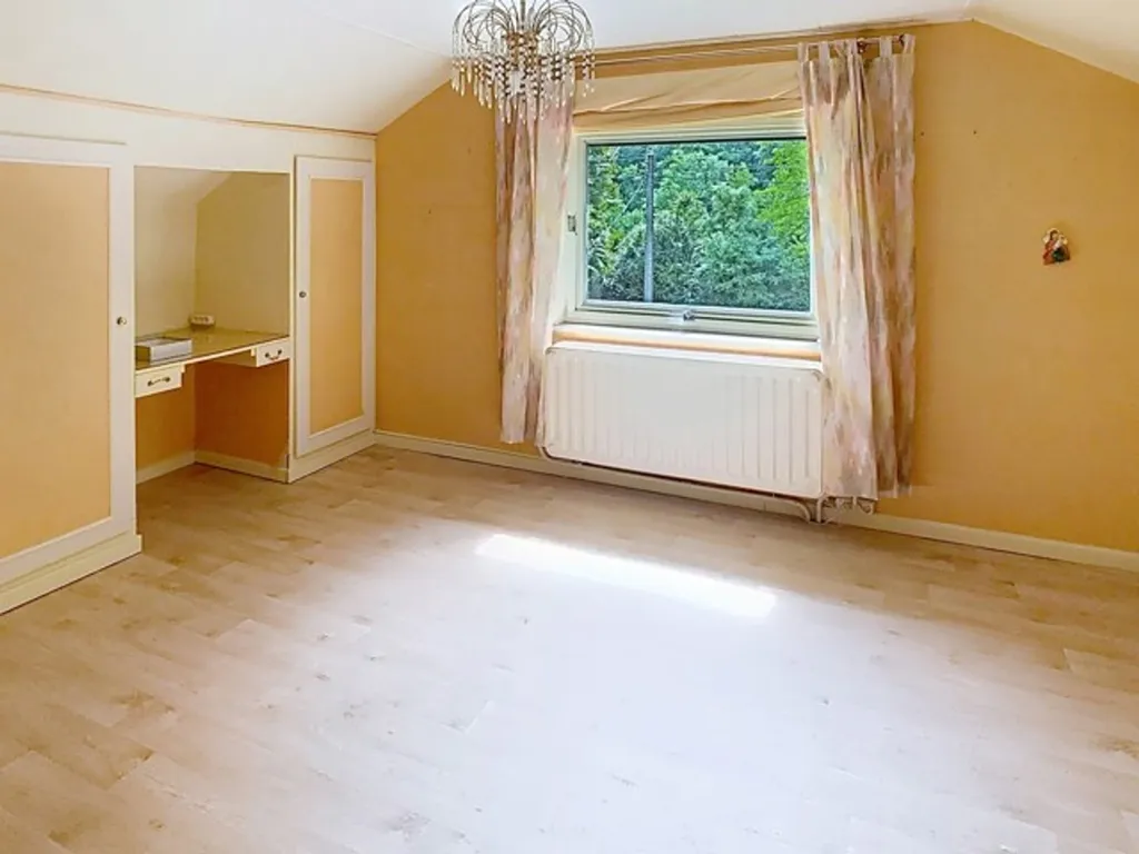 Chambres - Maison à Rénover avec Terrasse à Overijse