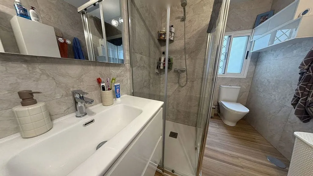 Salles de bain - Apartment with Balcony in Villajoyosa