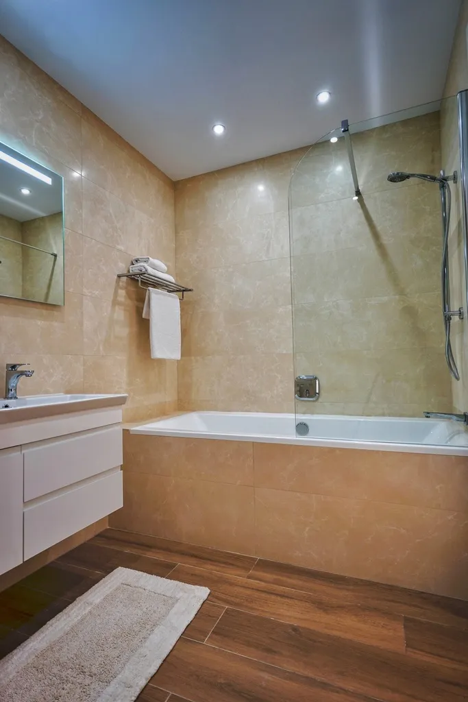 Salles de bain - Maison 4 chambres à Ibragg