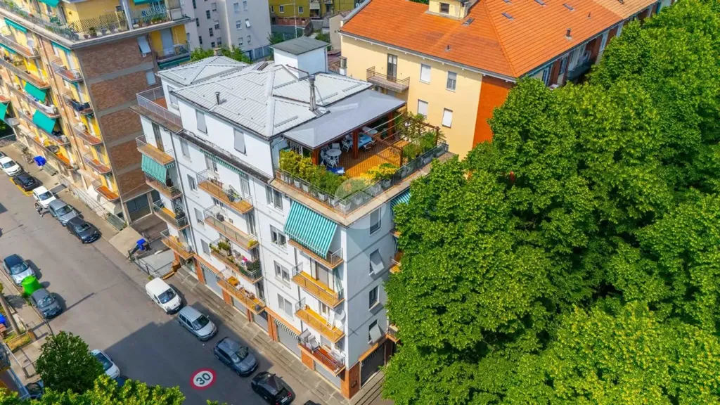 Vue aérienne - Spacious Trilocale with Balconies in Parma