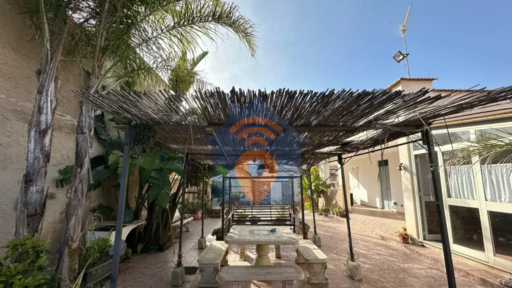 Terrass - Villa with Personalisation Potential in Castelvetrano