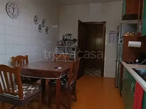 Sala da pranzo - Spacious Apartment with Balconies in Caserta