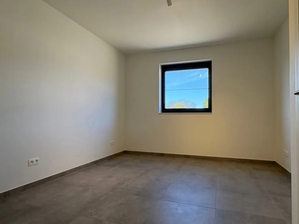 other_room