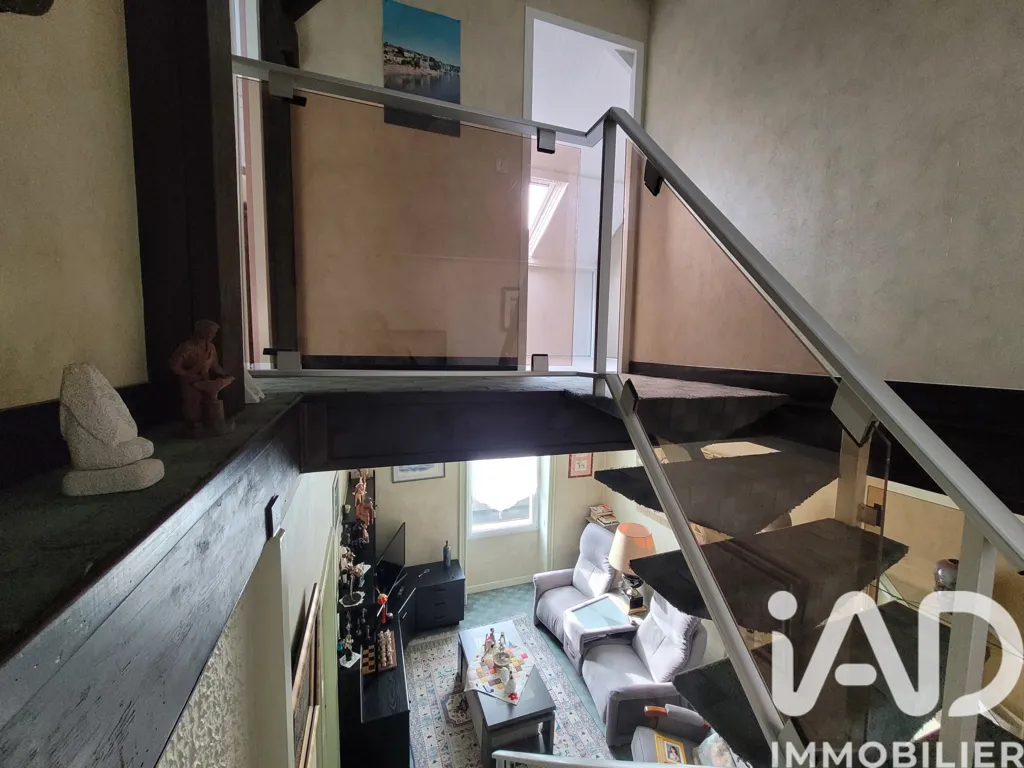 Rooms - 7-Piece House with Large Garage in Blain