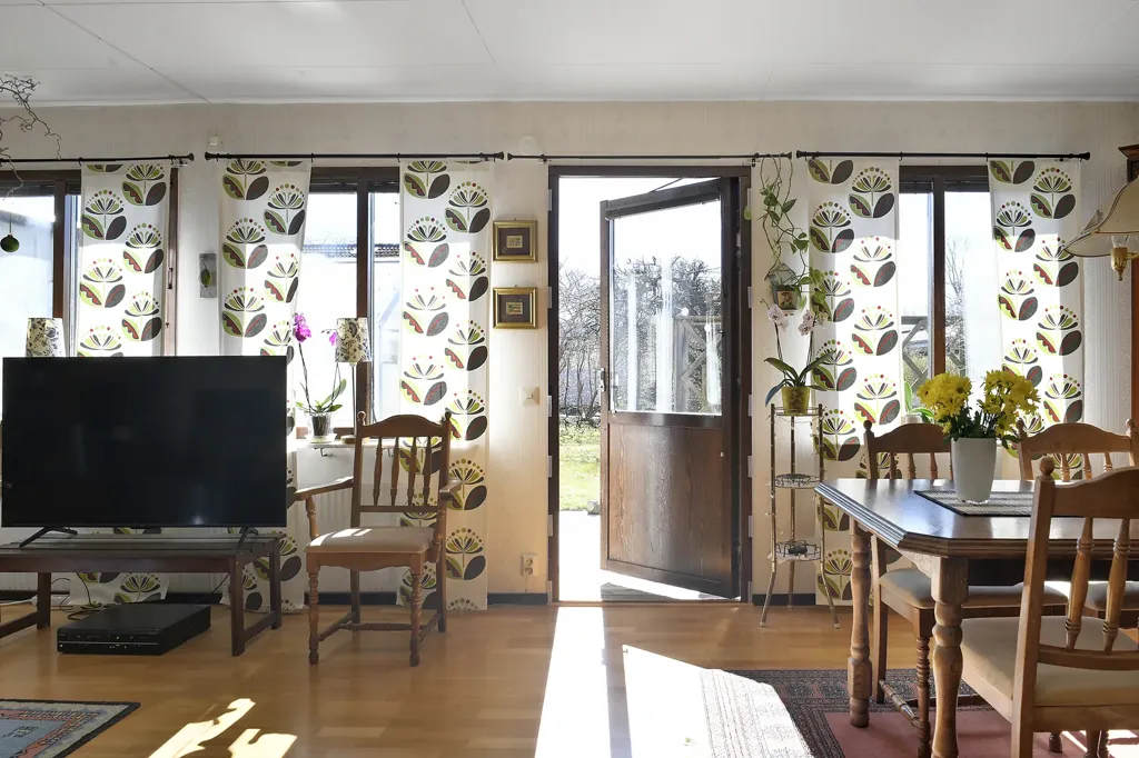 4-toaline maja asukohas Falköping