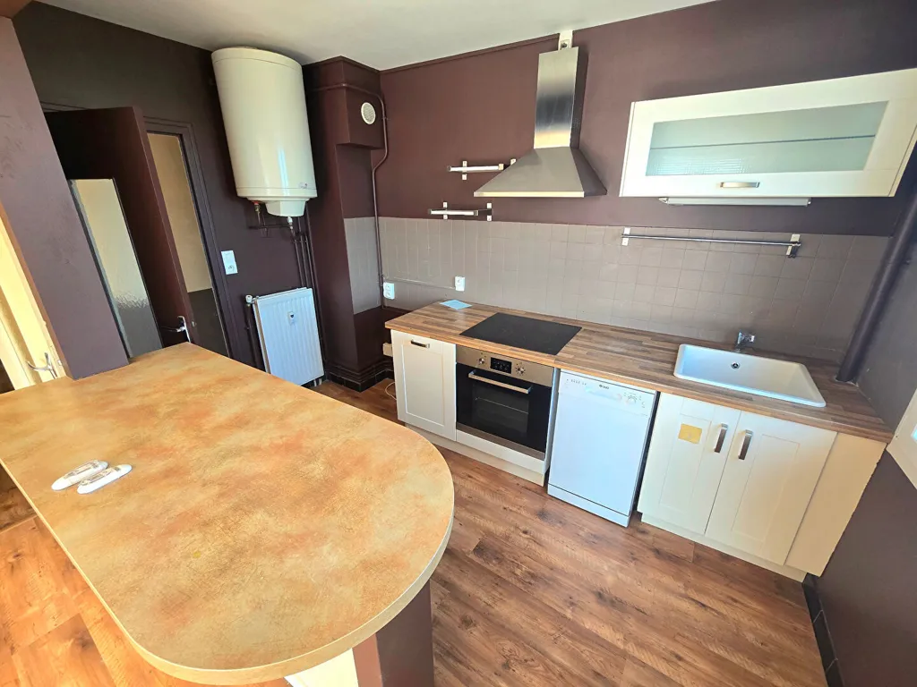 Cuisine - Appartement 4 Pièces avec Vue Dégagée à Troyes