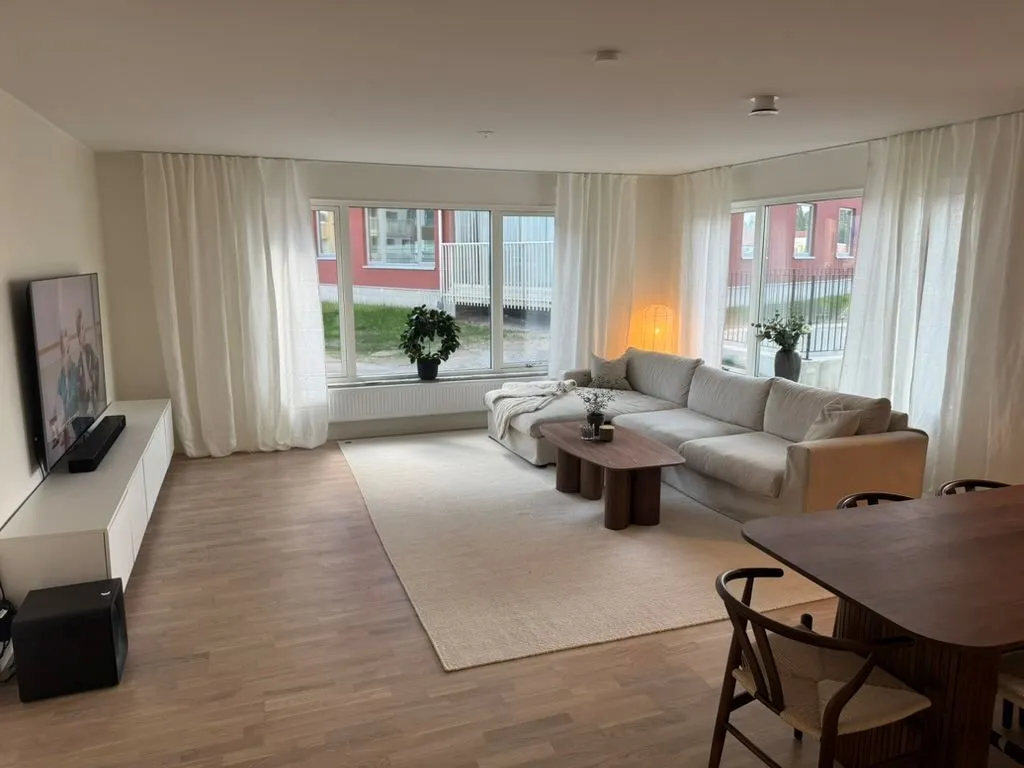 Elutuba - Modern Flat with West Balcony in Sörböle