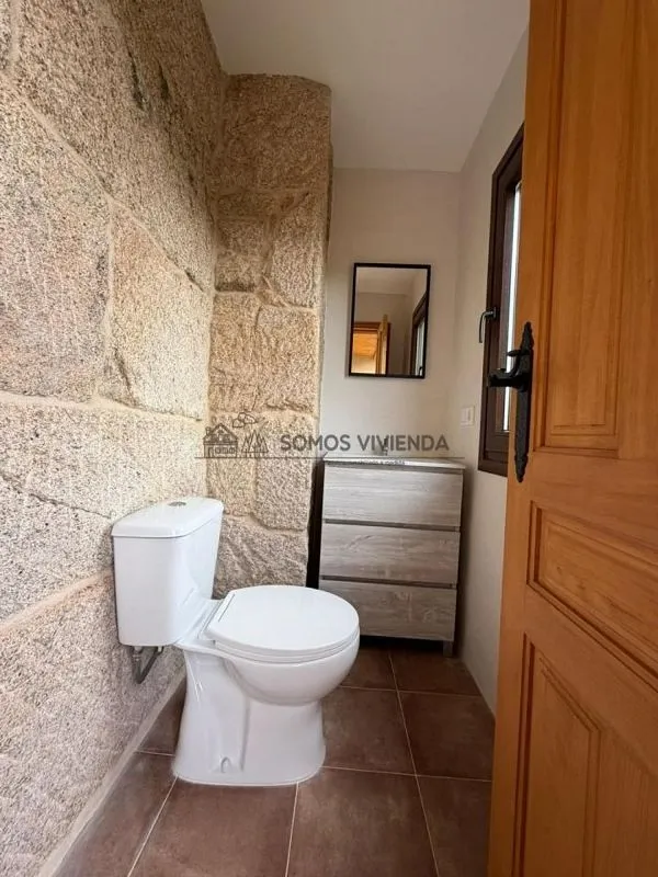 Salles de bain - Reformed Stone Chalet with Garden in Punxín