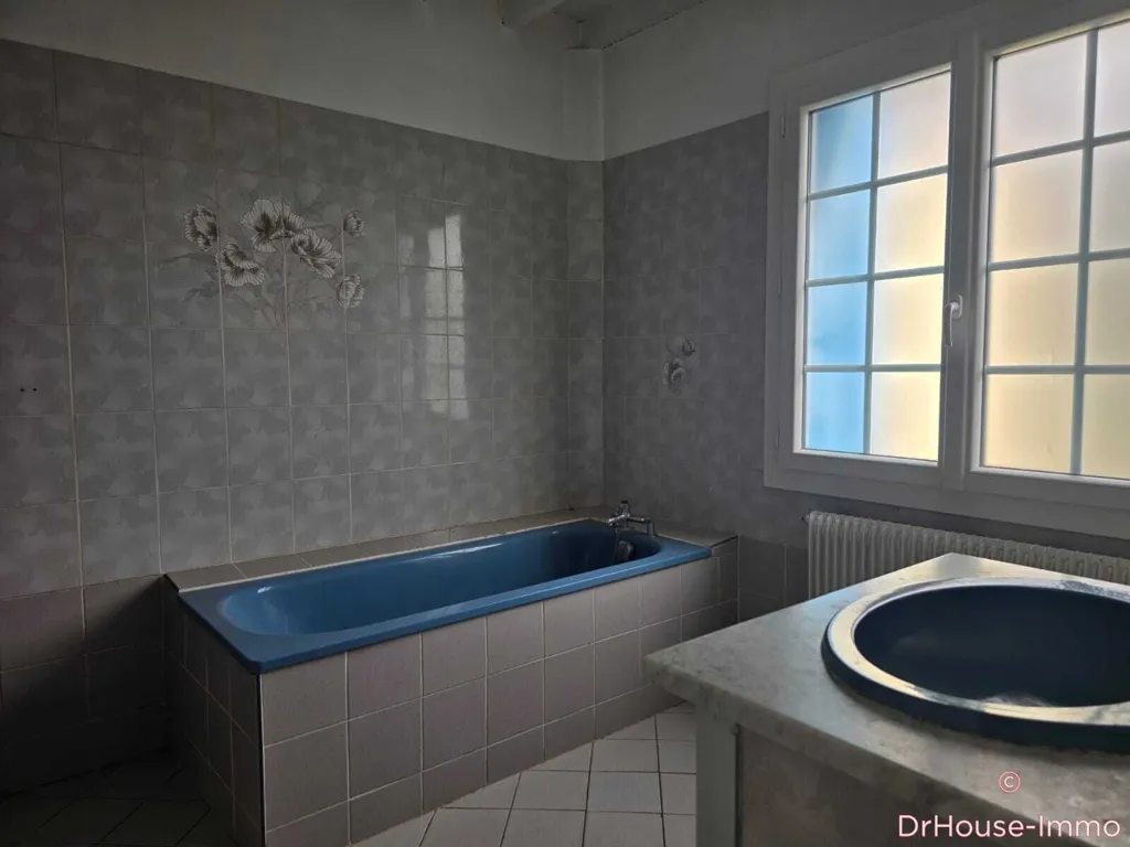 Vannitoad - Country House with Extensive Garden in Sendets