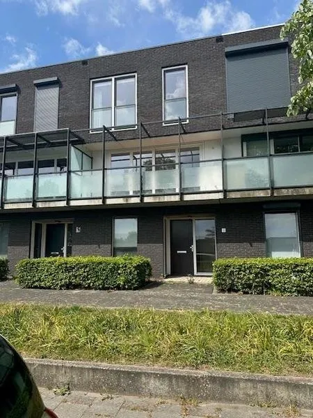 Extérieur - Modern House with Balcony in Bergen Op Zoom