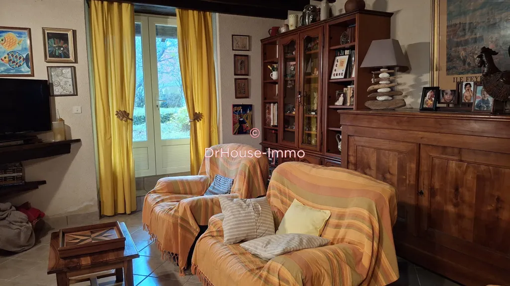 Séjour - Maison en Pierre avec Terrain à Brantôme