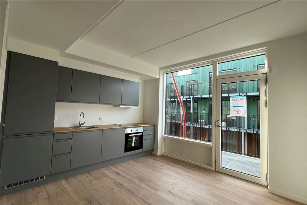 Cuisine - 2-Bedroom Apartment with Modern Design in Søborg