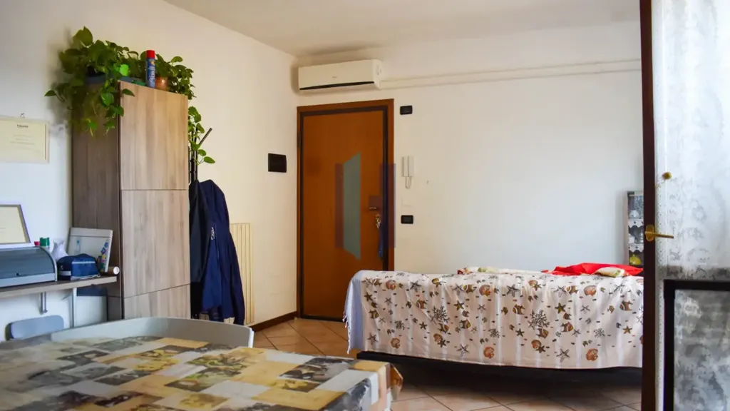 Chambres - Bright Bilocale with Terrace in Travagliato