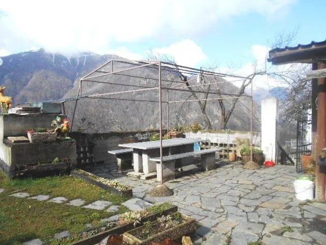 Terrass - Panoramic Villa with Garden in Roure