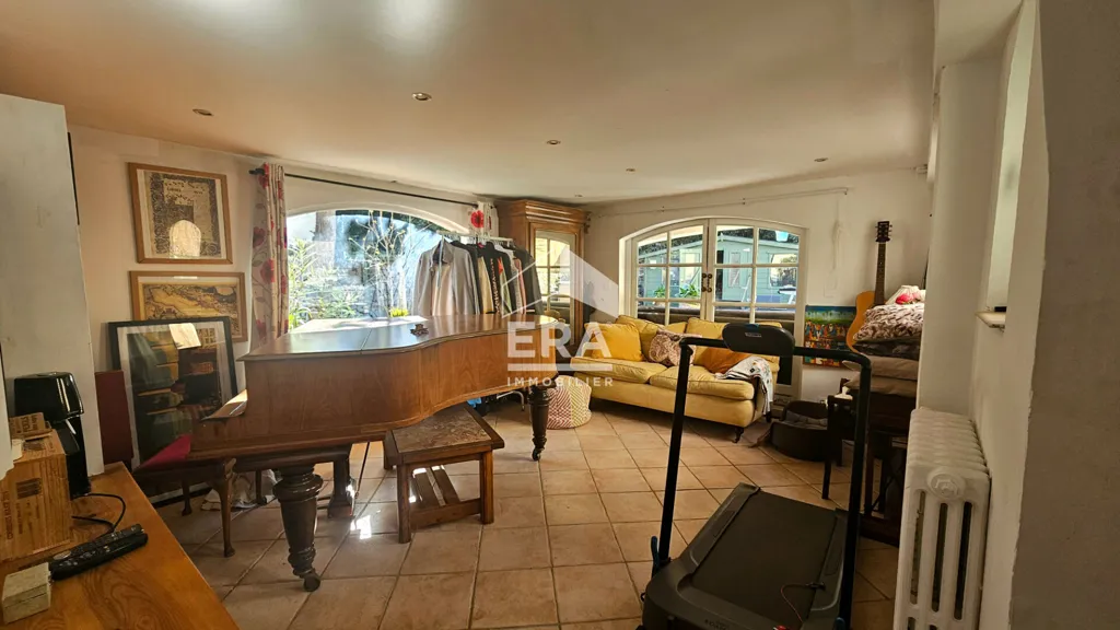 Toad - City Centre Maison with Garden in Vence