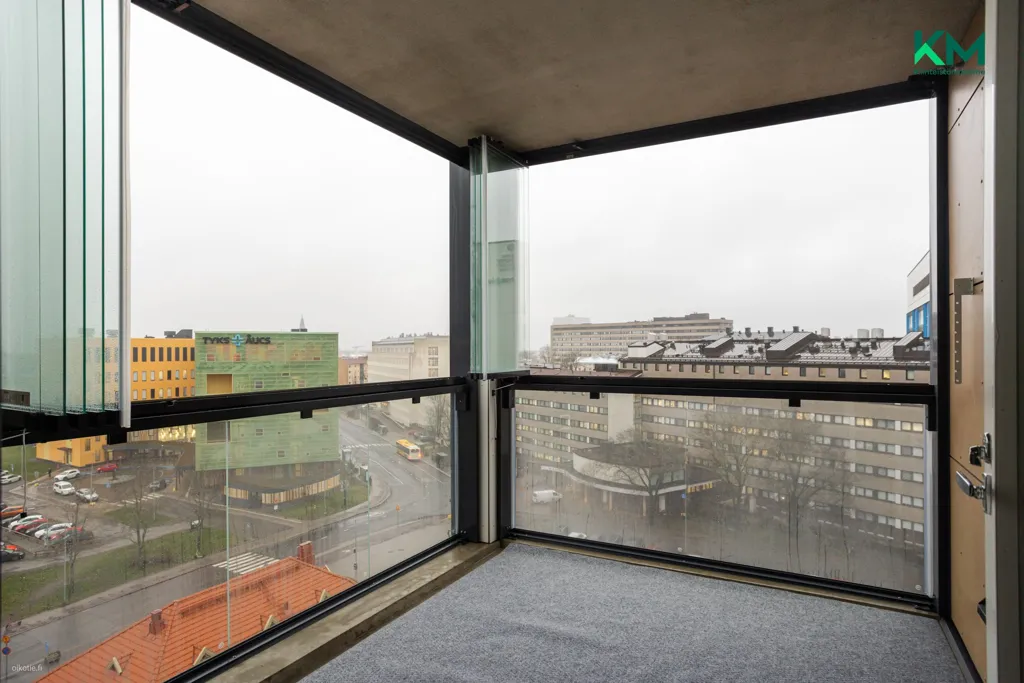 Rõdu - Modern Apartment with Balcony in Turku Station North