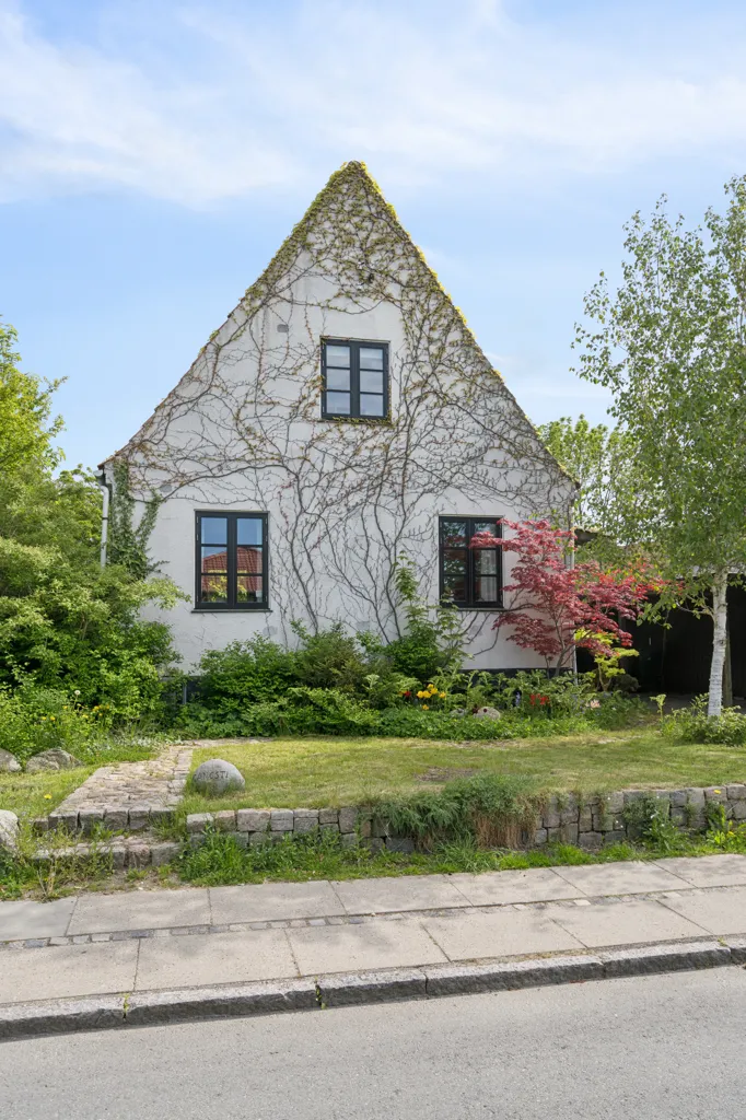 Extérieur - 1930s Villa with Garden in Søborg