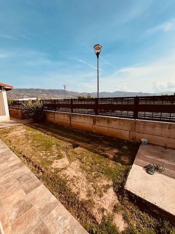 Aed - Chalet with Terrace in La Plana