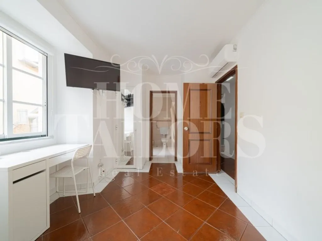 Entrée - Luxury Apartment Complex in Lisbon