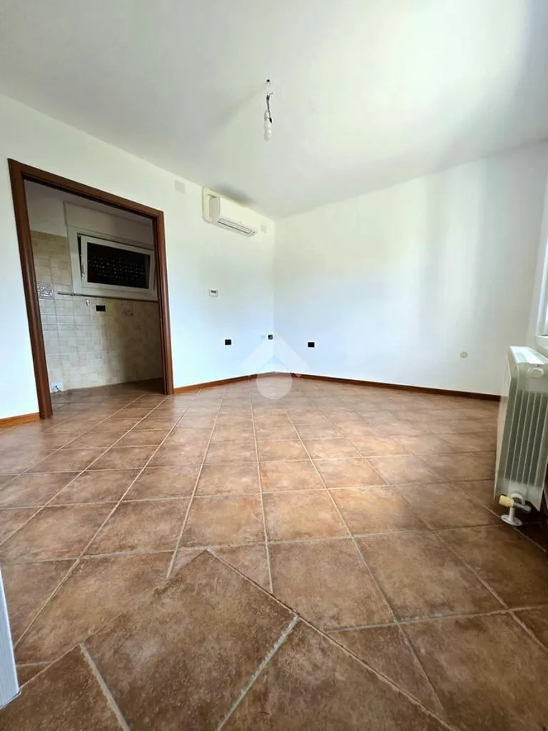 Elutuba - Semi-detached House with Recent Renovation in Muggia