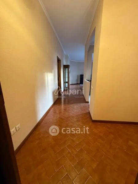 Esik - Spacious Apartment with Sea View in Lerici
