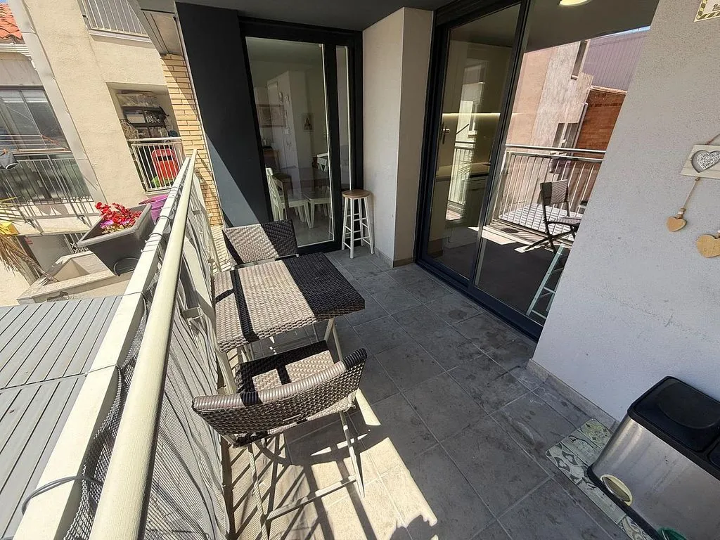 Rõdu - Luxury Flat with Terrace in Gavarra, Cornellà de Llobregat